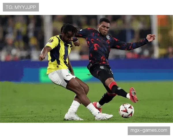 费耶诺德锋线火力全开，助球队延续连胜势头