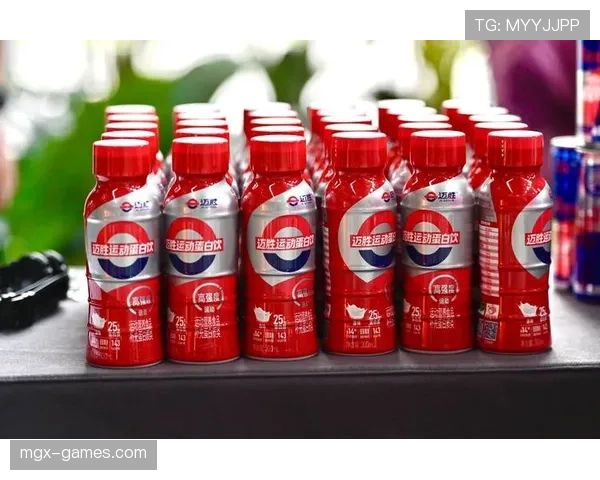 覃海洋家的冰箱里居然塞满了能量胶，连饮料都得放门口？